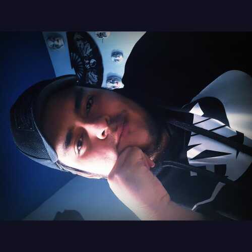 Carlos8079