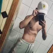 chicocaliente1430