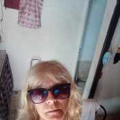 yennyviol208