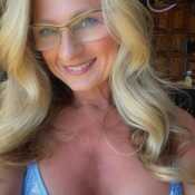 MaryZeeRoss