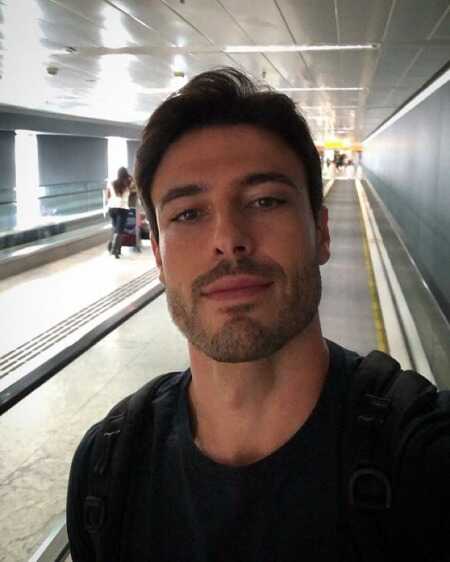 Gentleman profile photo