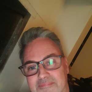 CaringVoyagerhjajhb