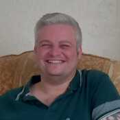 Tom1