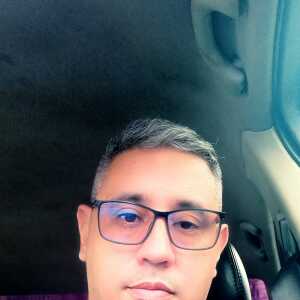 FunnySingerchagjdf73a
