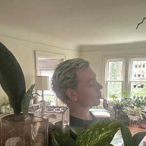 StrongGardenerbadbhb