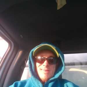 EngagingHiker48c0e8