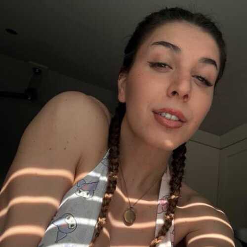 Trans Laura 