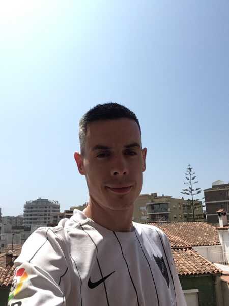 rsimp979 profile photo