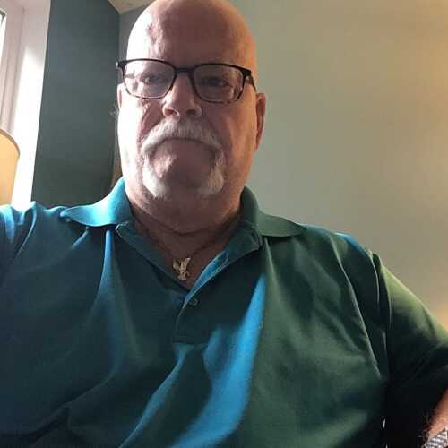 Hornyoldman75