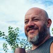Andrés