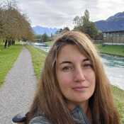 Lora