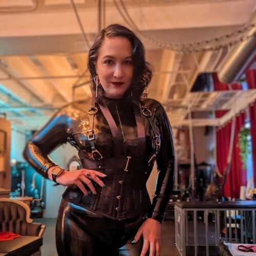 Dominatrixgoddess