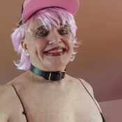 Sissyjanjoyful