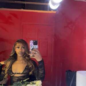 FriendlyQueen37bb3d