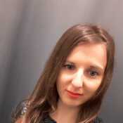 annielola71