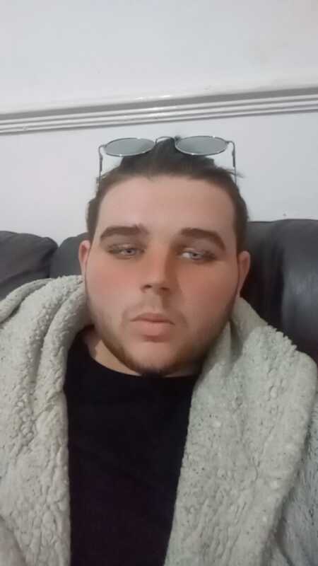 CoolSnuggler559dc5 profile photo