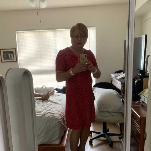 Likes2bpretty