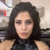 Professionaldomwoman422