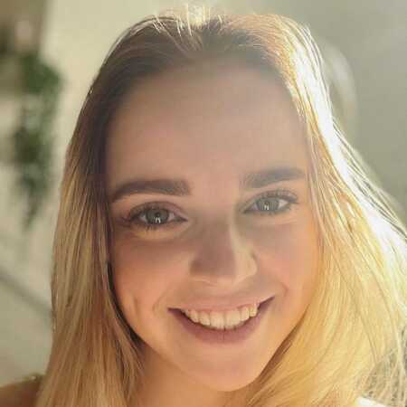 Mistress Emily profile photo