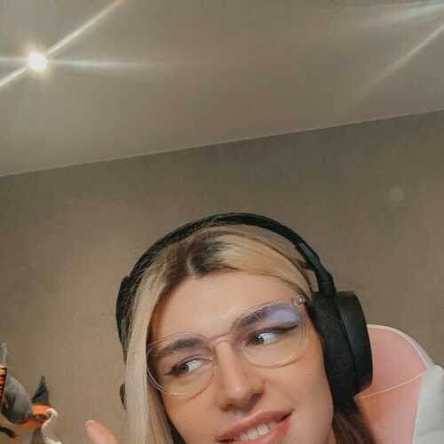 Sarah11