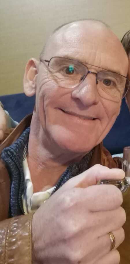 gary515w profile photo