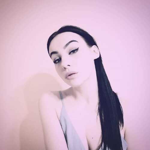HaileyKinky