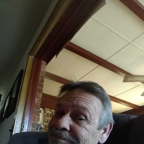 chuckashm426
