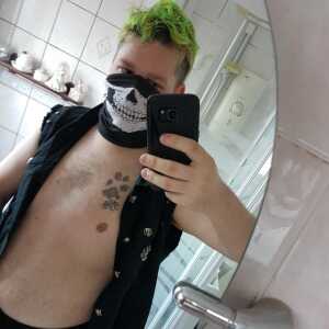 BondageSkullGuy