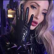 Mistress Courtney