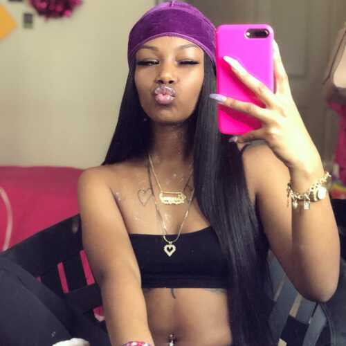 Hotmonica23