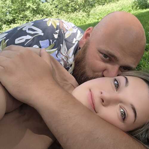 Secret_couple