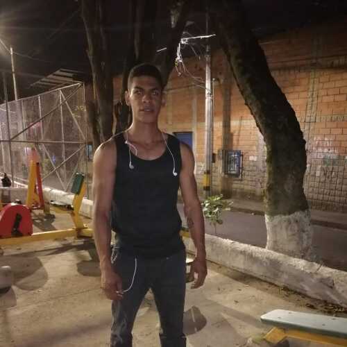 Andrés 