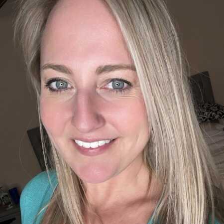 EngagingSocialite903f6c profile photo