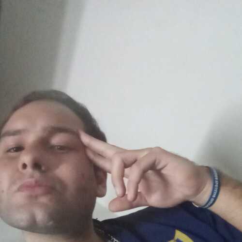 Nicolas 
