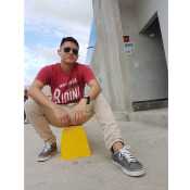 Andresss1998