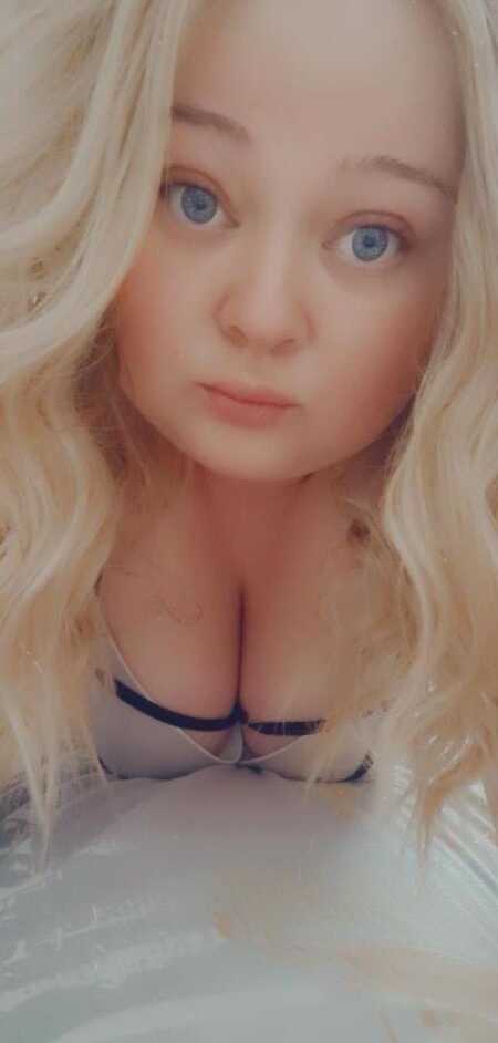 Thealilly profile photo