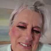 GlamorousCaregiverigceag