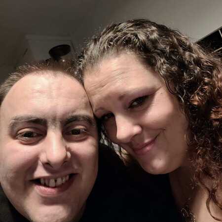 Hornycouple24 profile photo