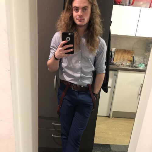 YoungSubSlut23