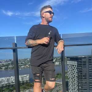 StylishEmpowerer25ae41