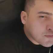 AttractiveSinger38a5a