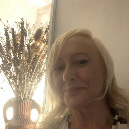 InsightfulMistress32
