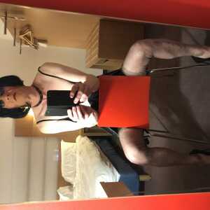 Nikkiluvsnylons