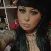 Lady trizia