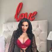 Mistressbeckyxdee
