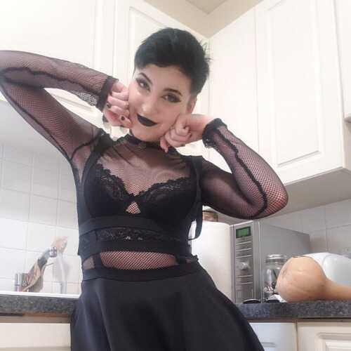 Oliviatara1 