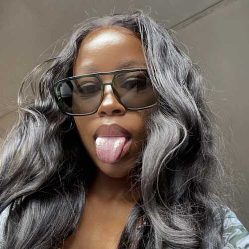 Stacy 