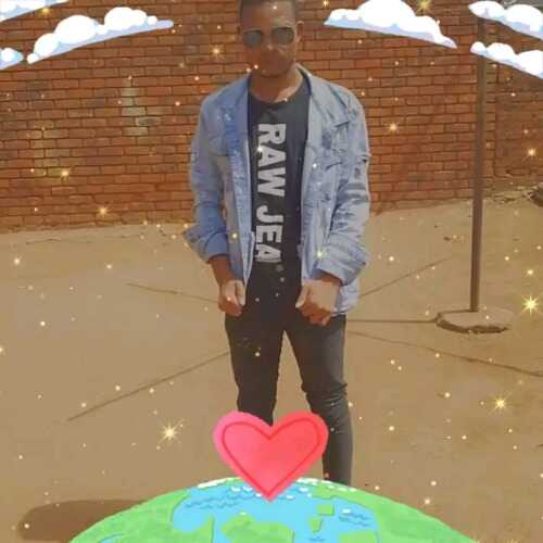 Ofentse2012