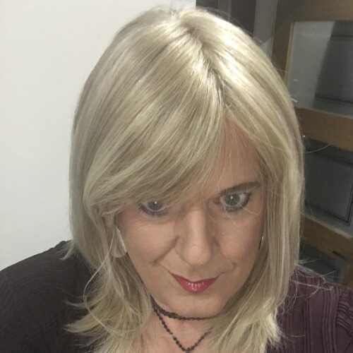nikkiManchester