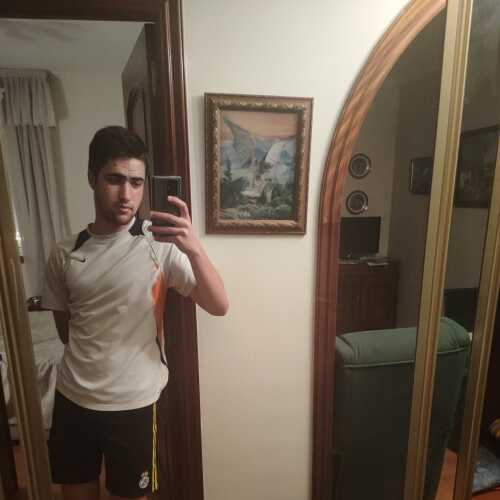 Alvaro240